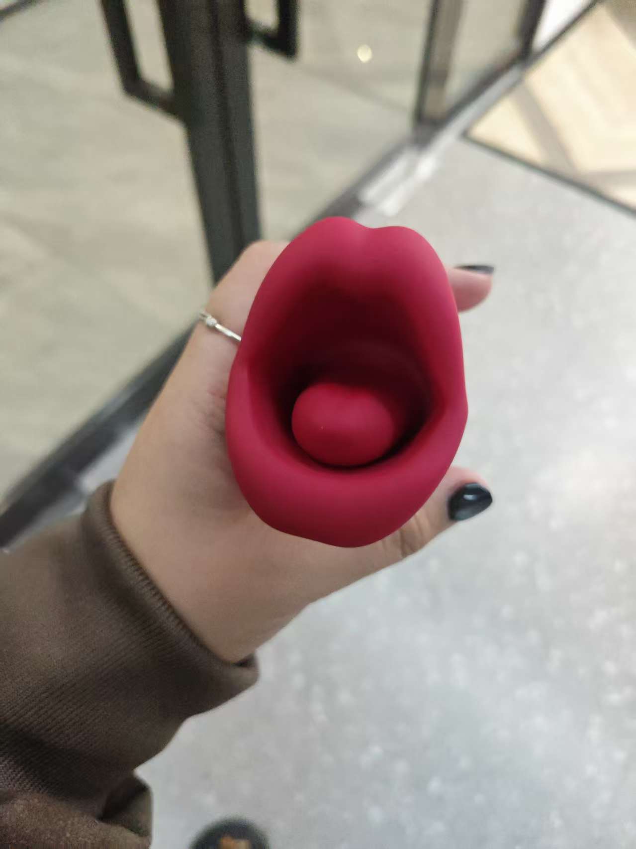 Premium Oral Lip Vibrators | Lifelike