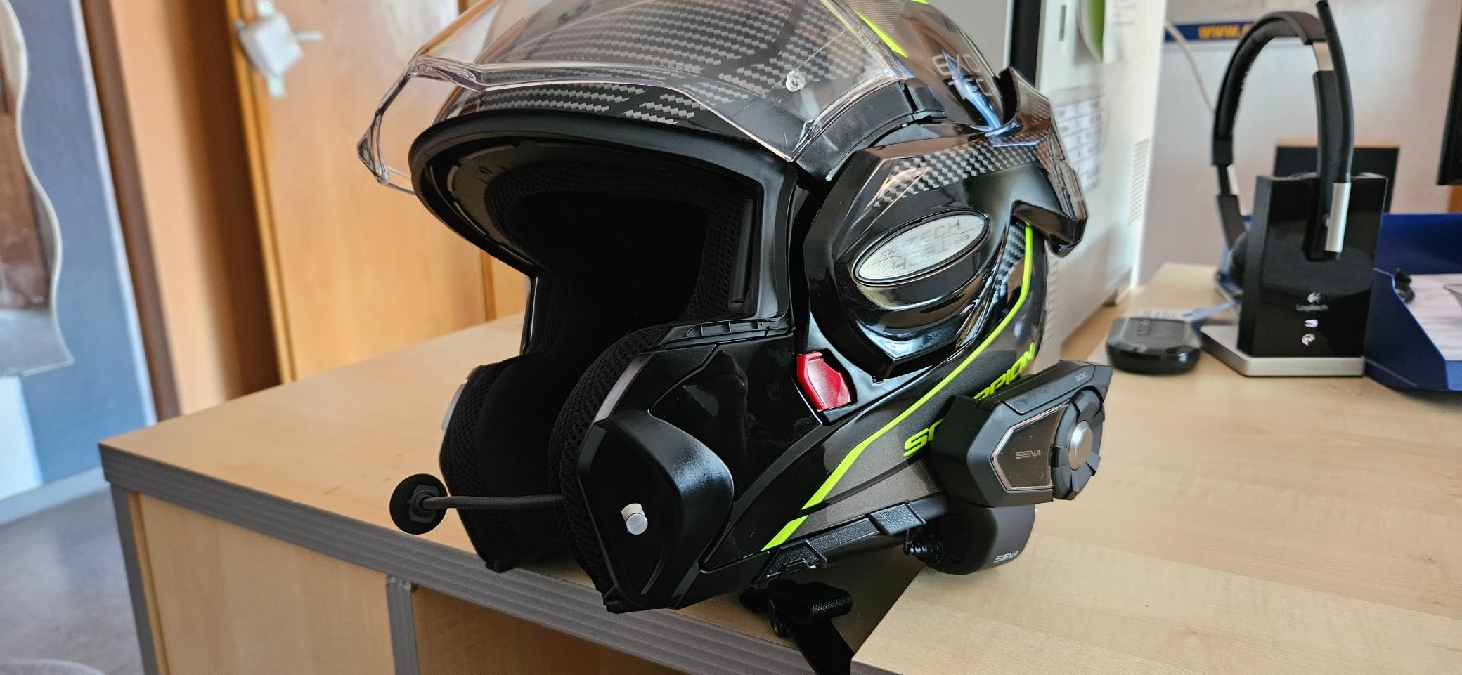 Sena 30K Motorcycle Bluetooth Communication System with Mesh